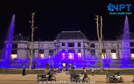 Đài phun nước tại khu Trung tâm Hội nghị - Tiệc cưới Tứ Xã, xã Tứ Xã, huyện Lâm Thao, tỉnh Phú Thọ