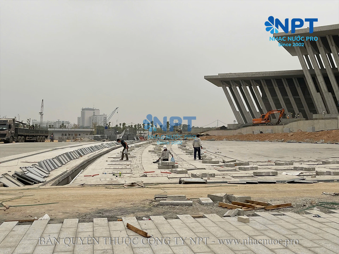 Đài Phun Nước Bảo tàng Lịch sử Quân Mới - Đại Lộ Thăng Long- Hà Nội