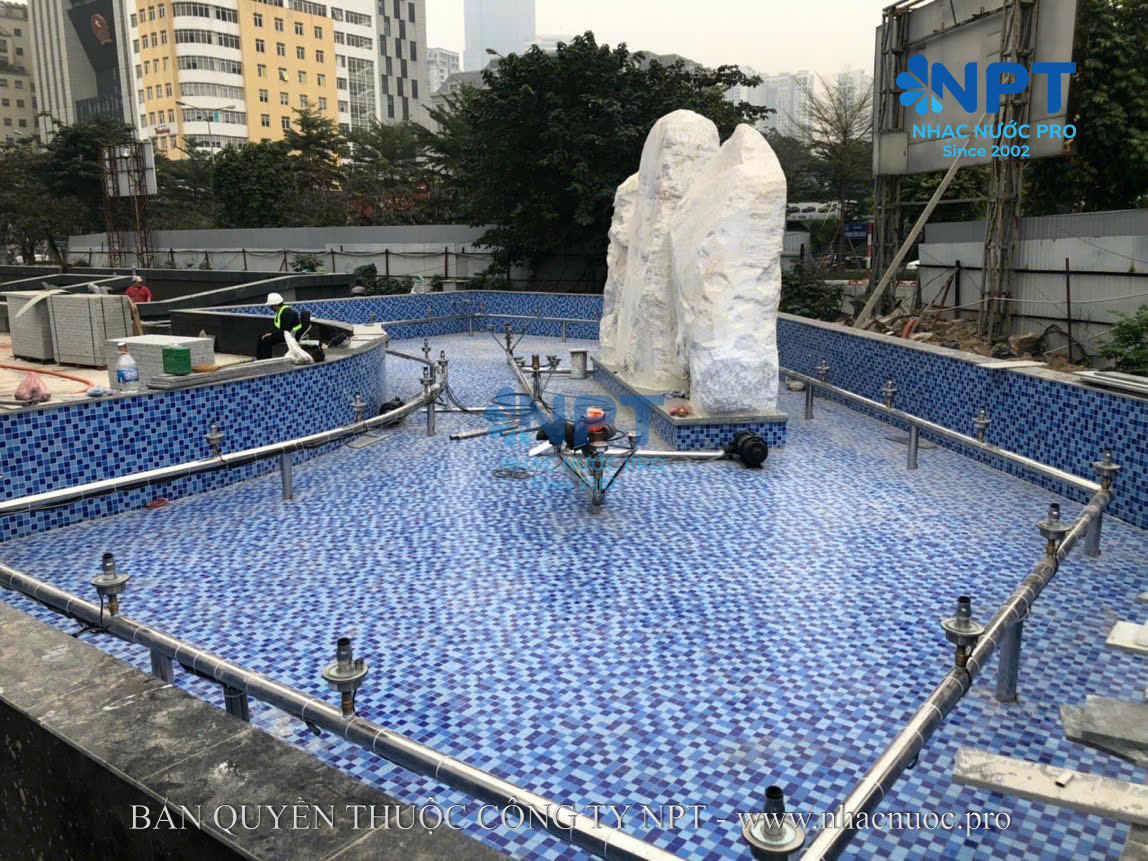 Đài Phun Nước FPT Tower - Phạm Văn Bạch - Cầu Giấy - Hà Nội